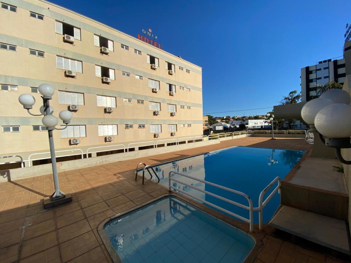 Ônix Hotel Assis Exterior foto